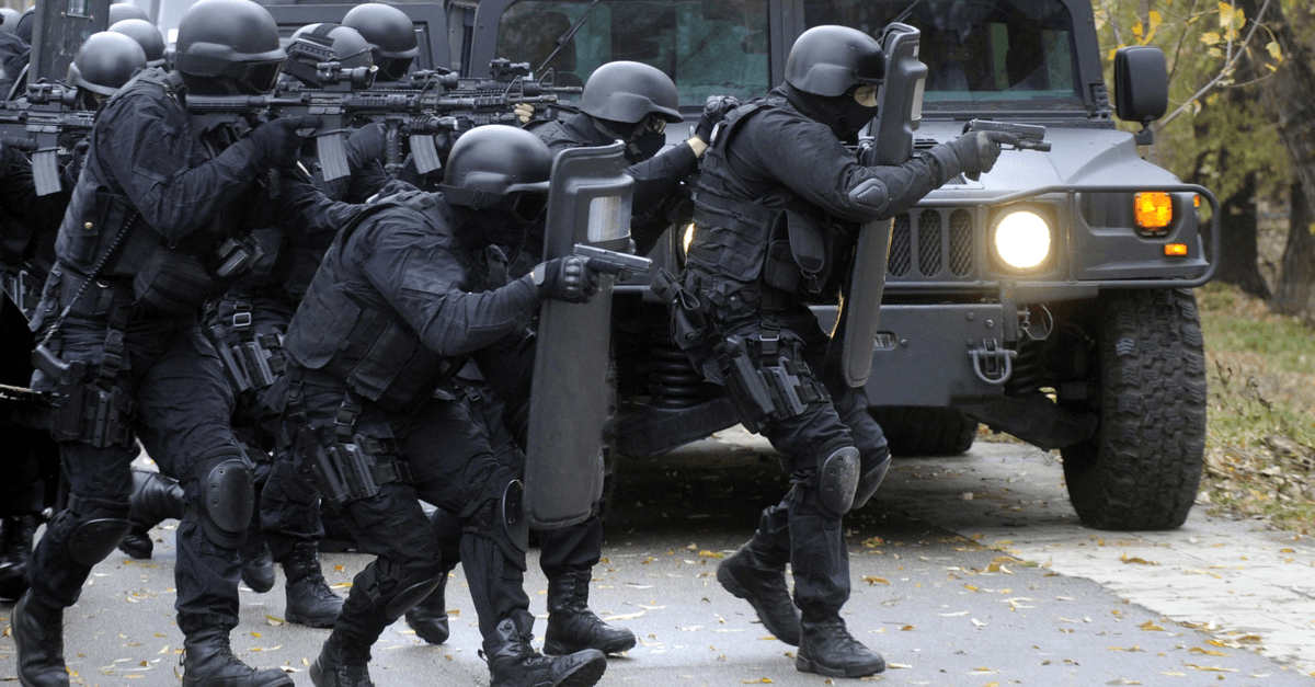 shutterstock_346794716-compressor