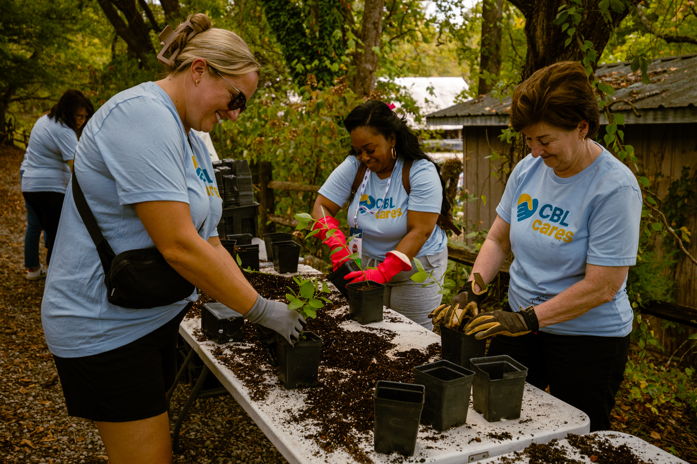 CBL team members participating in a volunteer project during Leadership Conference.