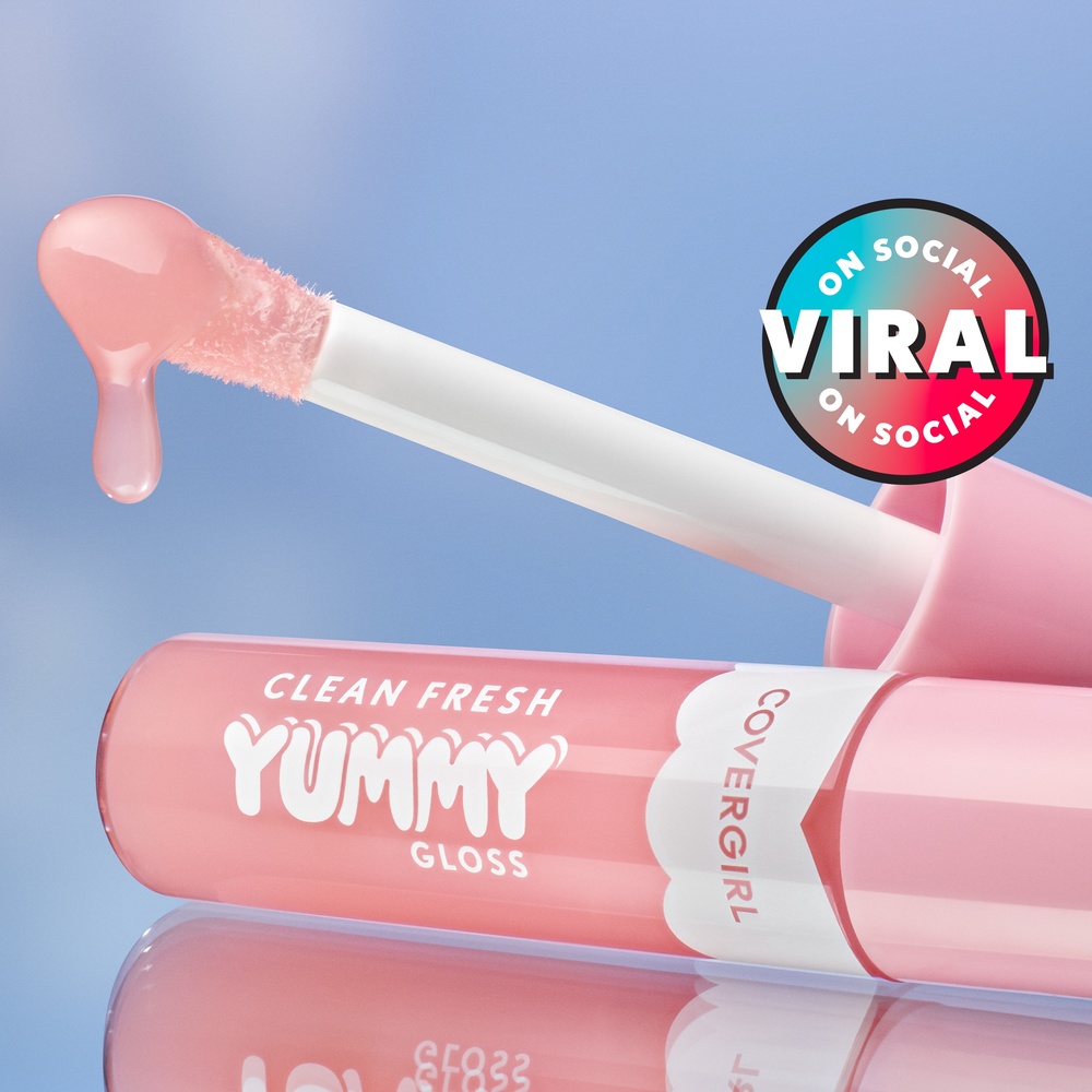 yummy.pluさん10-3-7 Clean Fresh Yummy Gloss | COVERGIRL®
