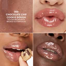 covergirl_clean_fresh_squishy_glaze_26_digital_model_close-up_grid_chocolate_chip_cookie_dough_200_infographic_2500x2500.jpg