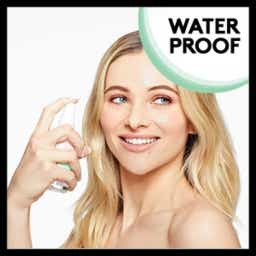 COVERGIRL_LashBlastCleanMascara_VeryBlackWaterproof_825_Campaign.jpeg