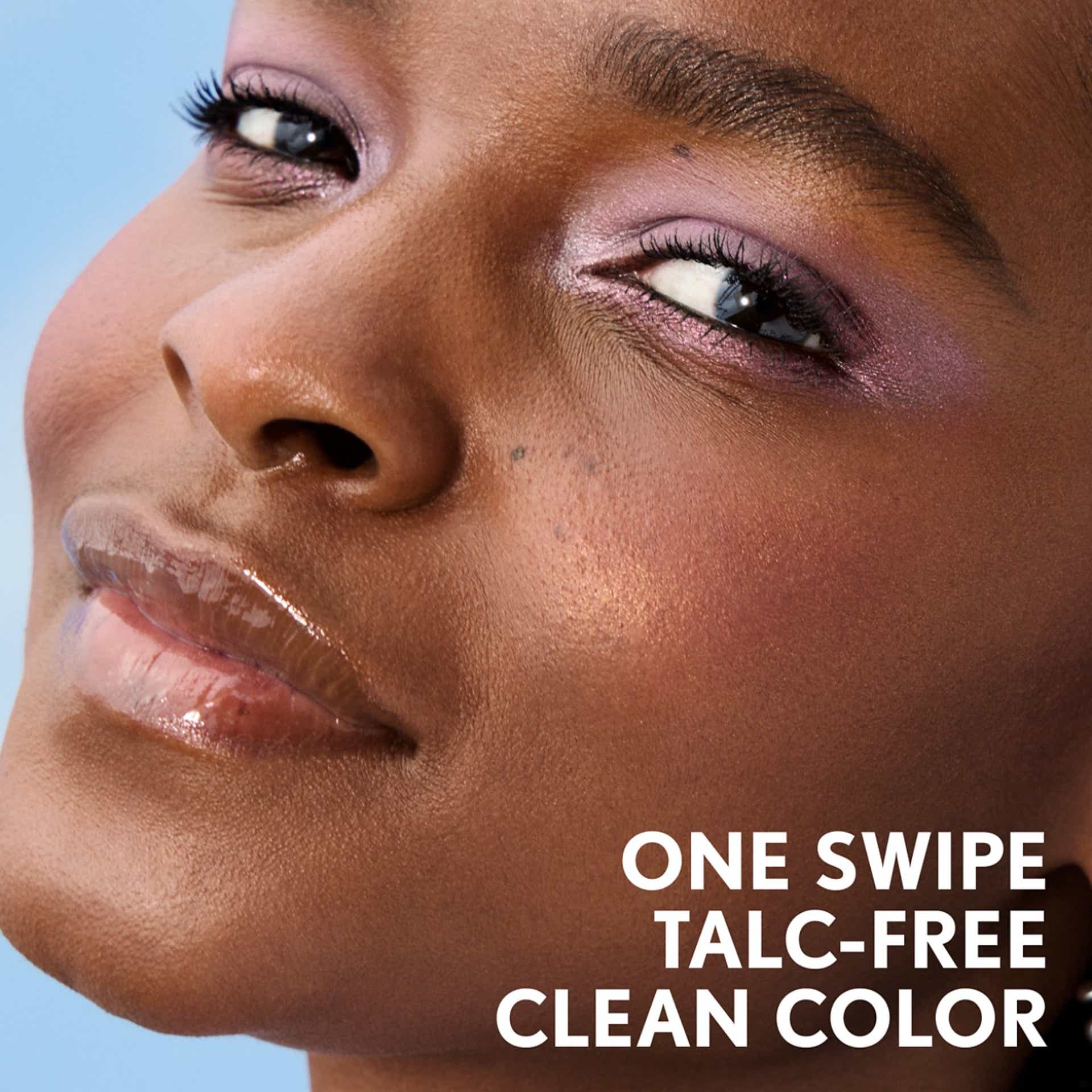 Clean Fresh Clean Eye Color Eyeshadow​ One Swipe Talc Free Color