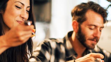 Personas en cursos de italiano básico con instructor online