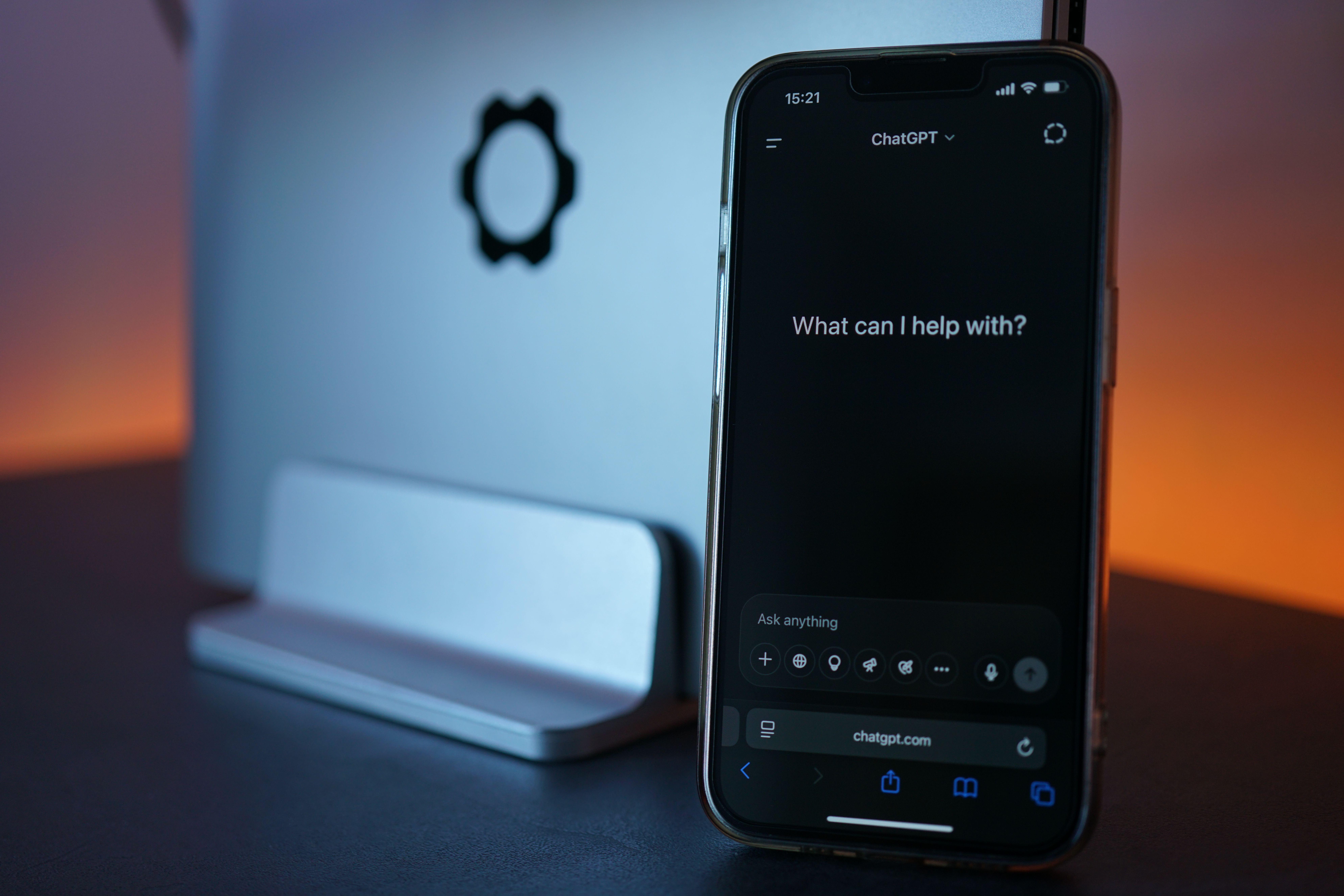 Teléfono con el chat de voz activado para practicar idiomas.