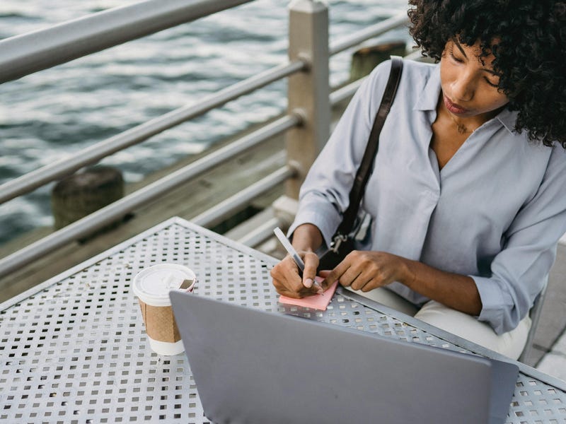 Persona que va a aprender inglés en tres meses