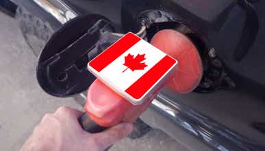 Canadian dollar falls as oil surges