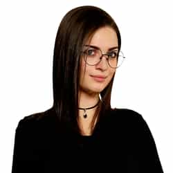 Julia Spina