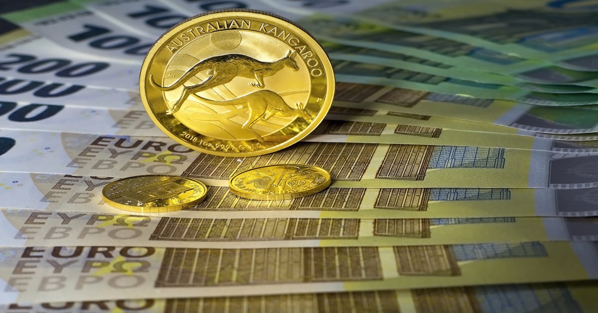 Gold Price Outlook: Gold Drops into Pivotal Support- XAU/USD Levels ...