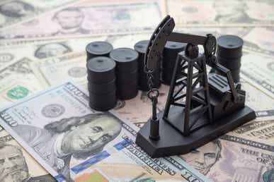 US Dollar, Oil Rig