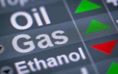 Image of trading screen with the word gas and a green arrow pointing up