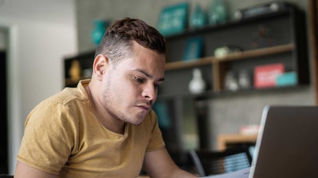 La forma más flexible de hablar un nuevo idioma con fluidez.