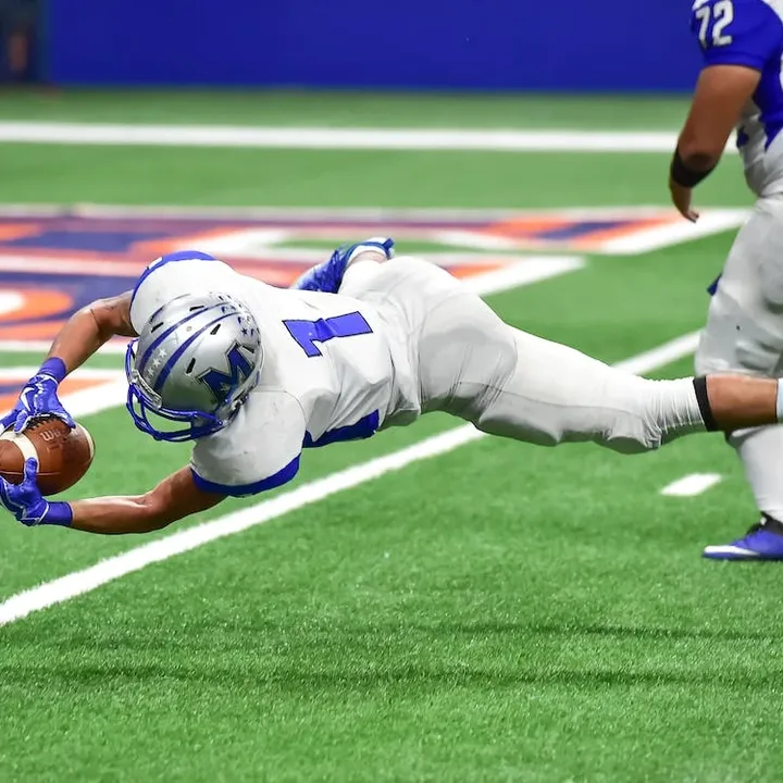 Expande tu vocabulario de fútbol americano en inglés