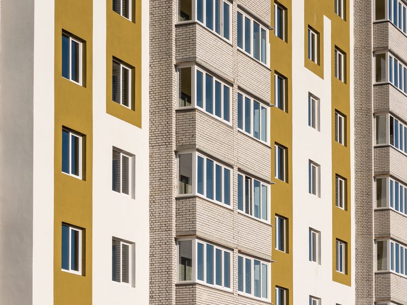 Aprende cómo preguntar y responder dónde vives en inglés