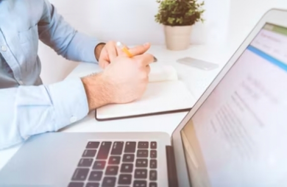 What are investors looking for in an annuity?