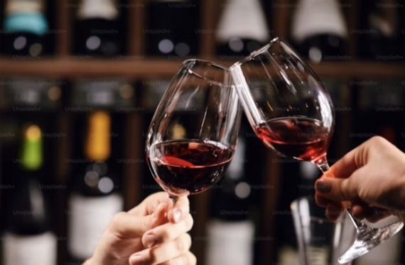 A Sommelier’s Guide to Ordering