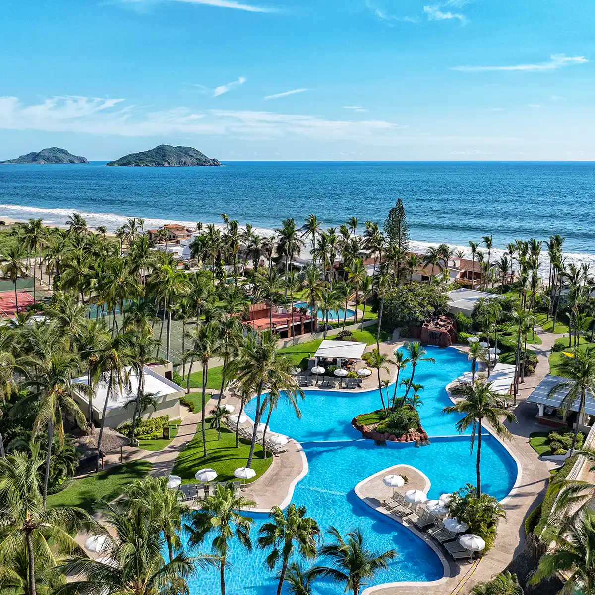 Pools and bay at Mazatlán