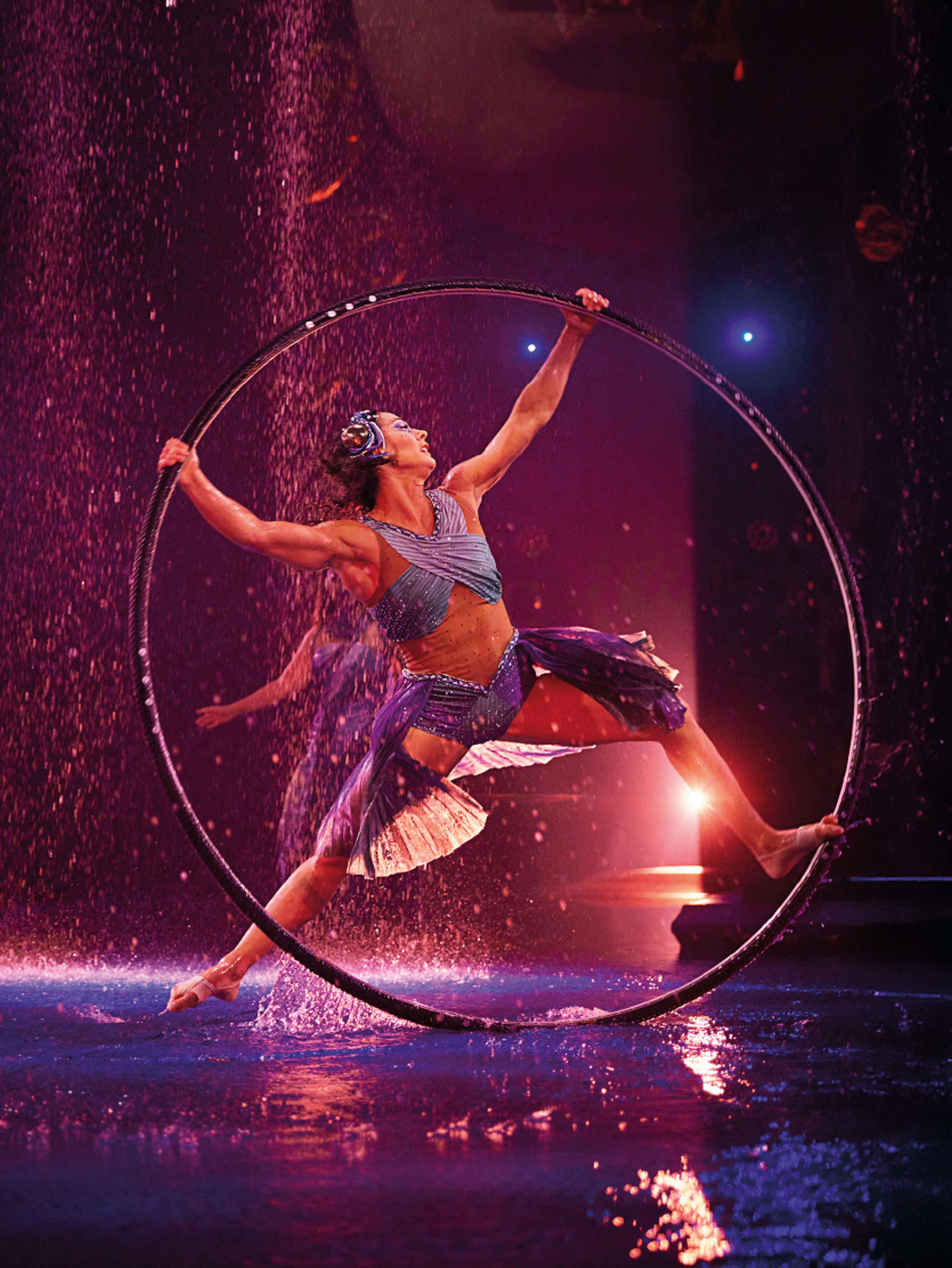 Espectáculo de Cirque du Soleil LUDÕ en VidantaWorld Vallarta-Nuevo Nayarit