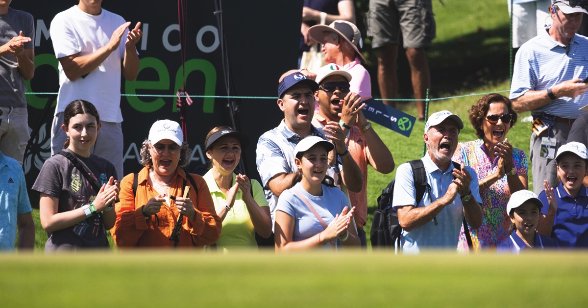 vidantaworld-mexico-open-fans.jpg