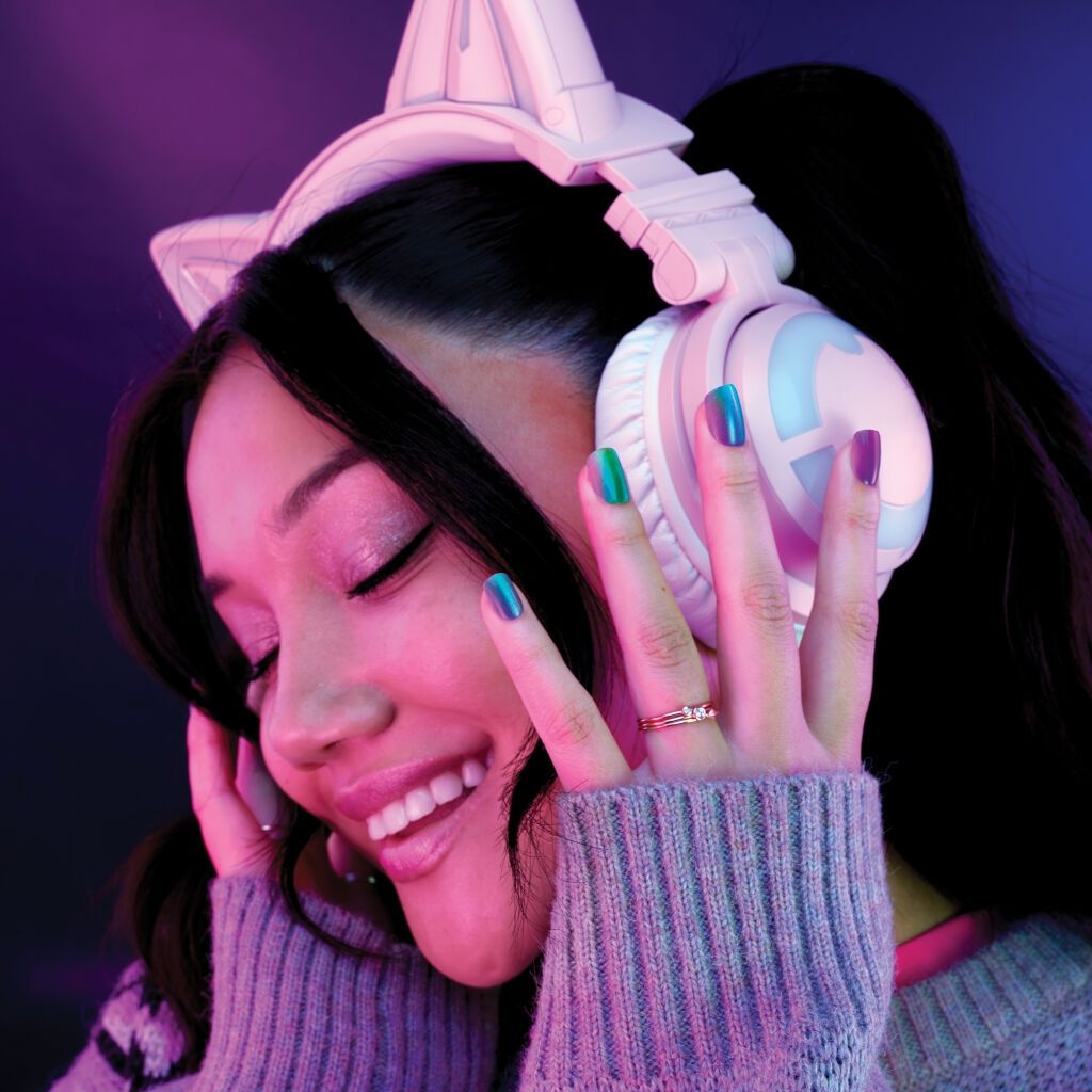 Sally Hansen Salon Effects Perfect Press-On Nails - HUES & CLUES - 3616306824058 - 4 - Image 4 of 10