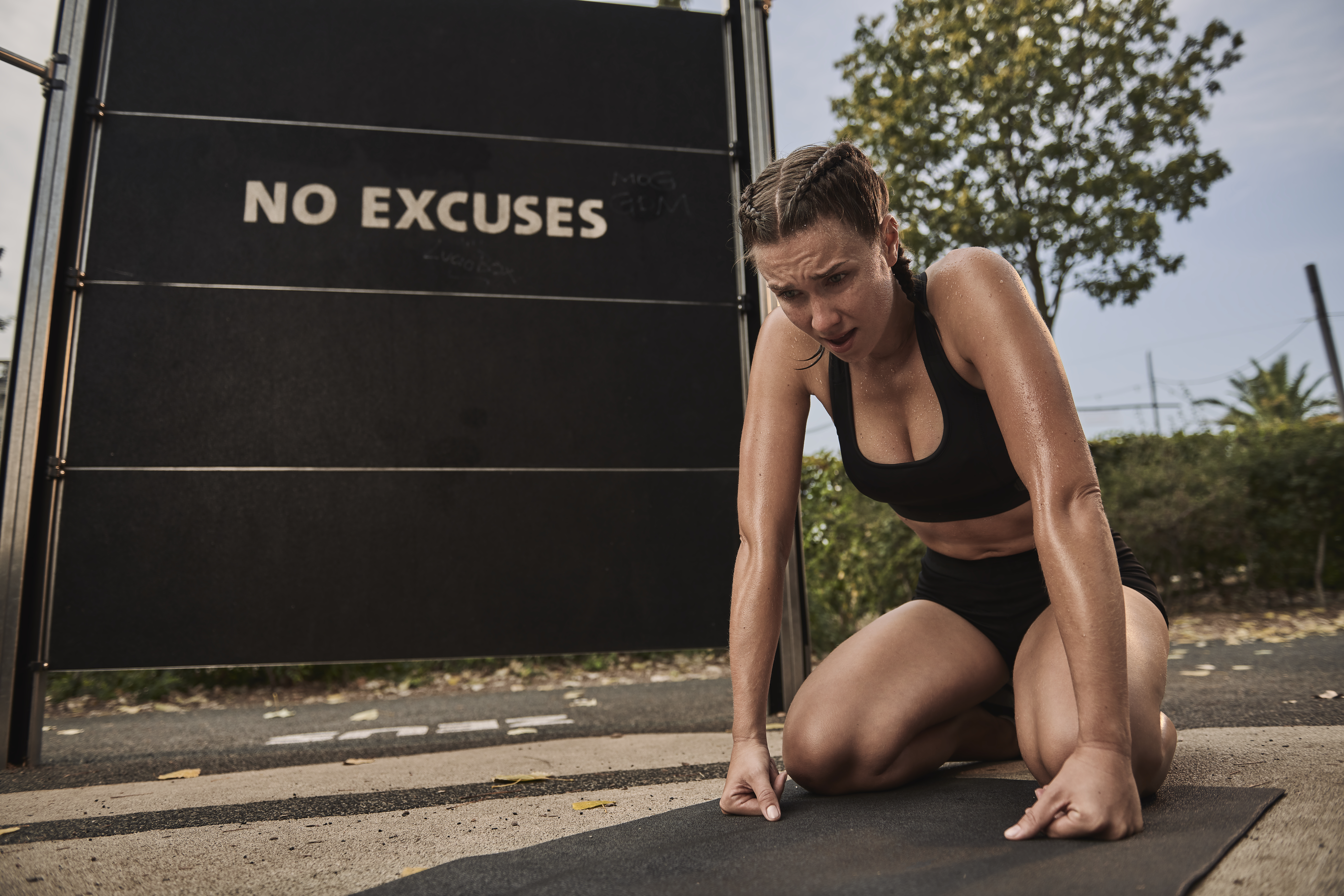 How professional athletes deal with pain