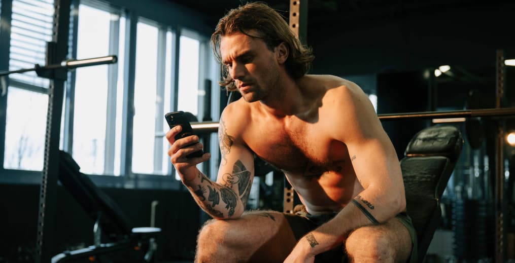 athlete-scrolling-on-phone.jpg