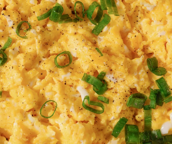 scrambled-egg-cups-portable-protein-source.jpg