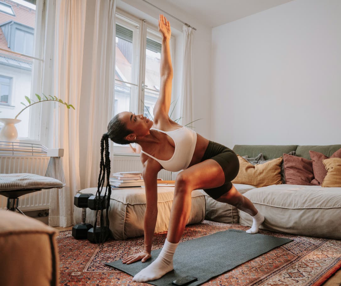 stretching-mobility-exercise-home.jpg
