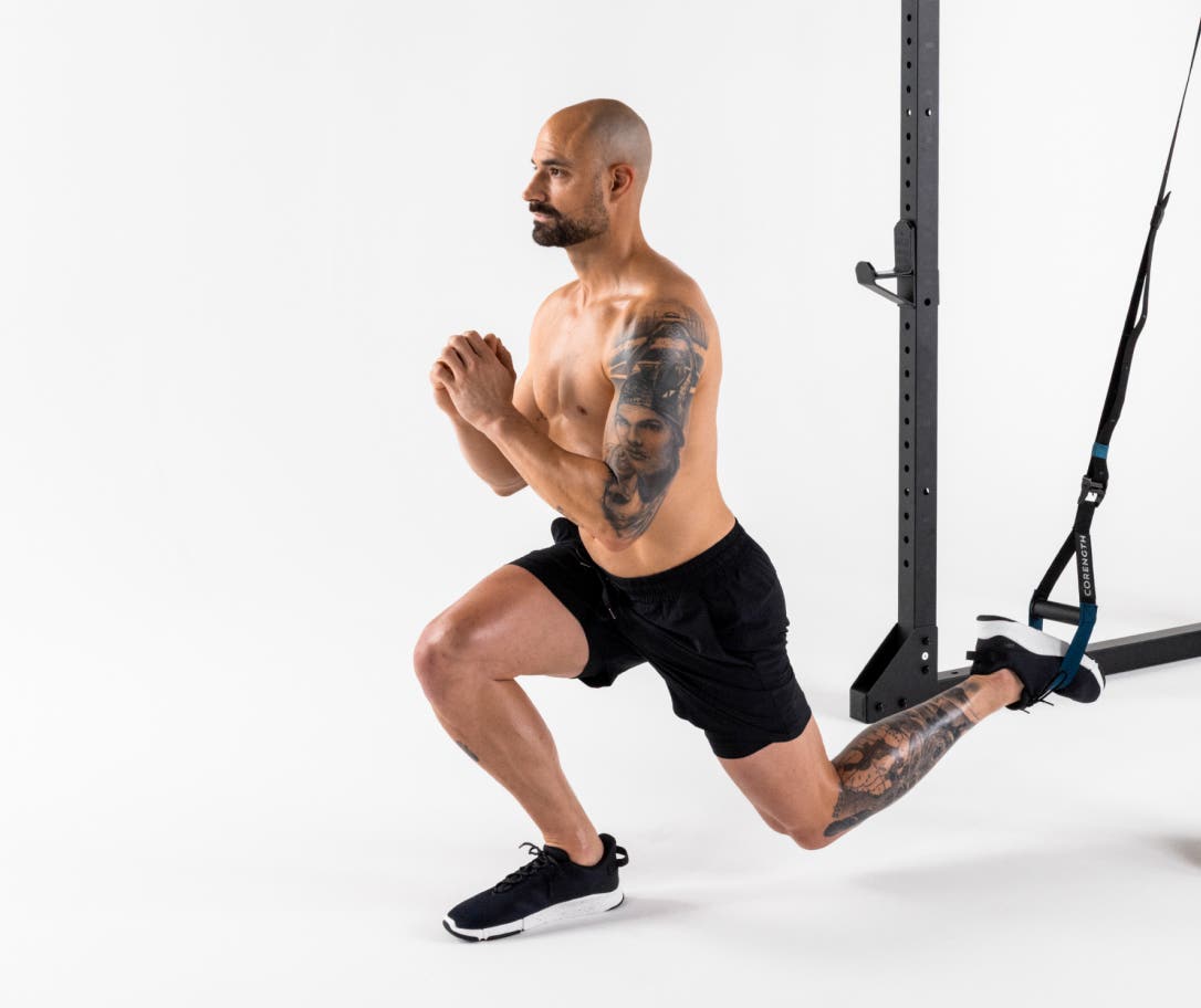 suspension-lunges-leg-training.jpg