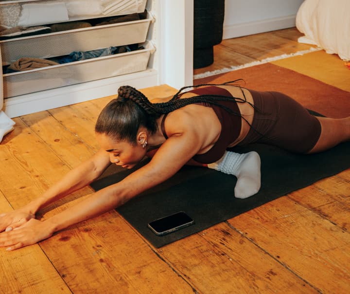 athlete-evening-yoga-better-sleep-routine.jpg