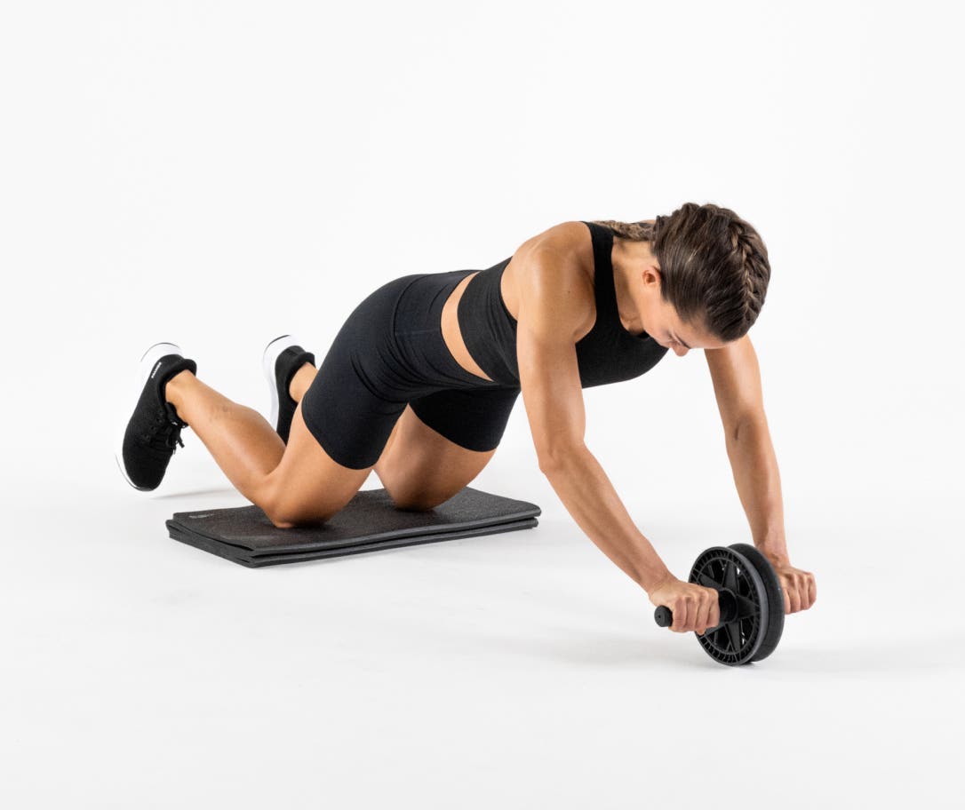 ab-wheel-kneeling-partial-rollout.jpg