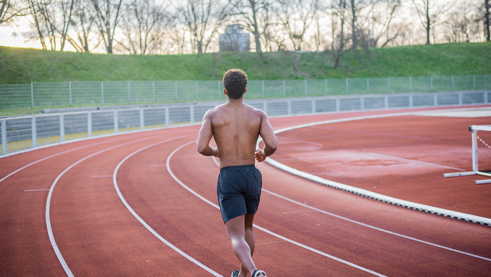 Header RunnerStrongGlutes 1