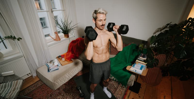 freeletics-resistance-training-dumbbells.jpg