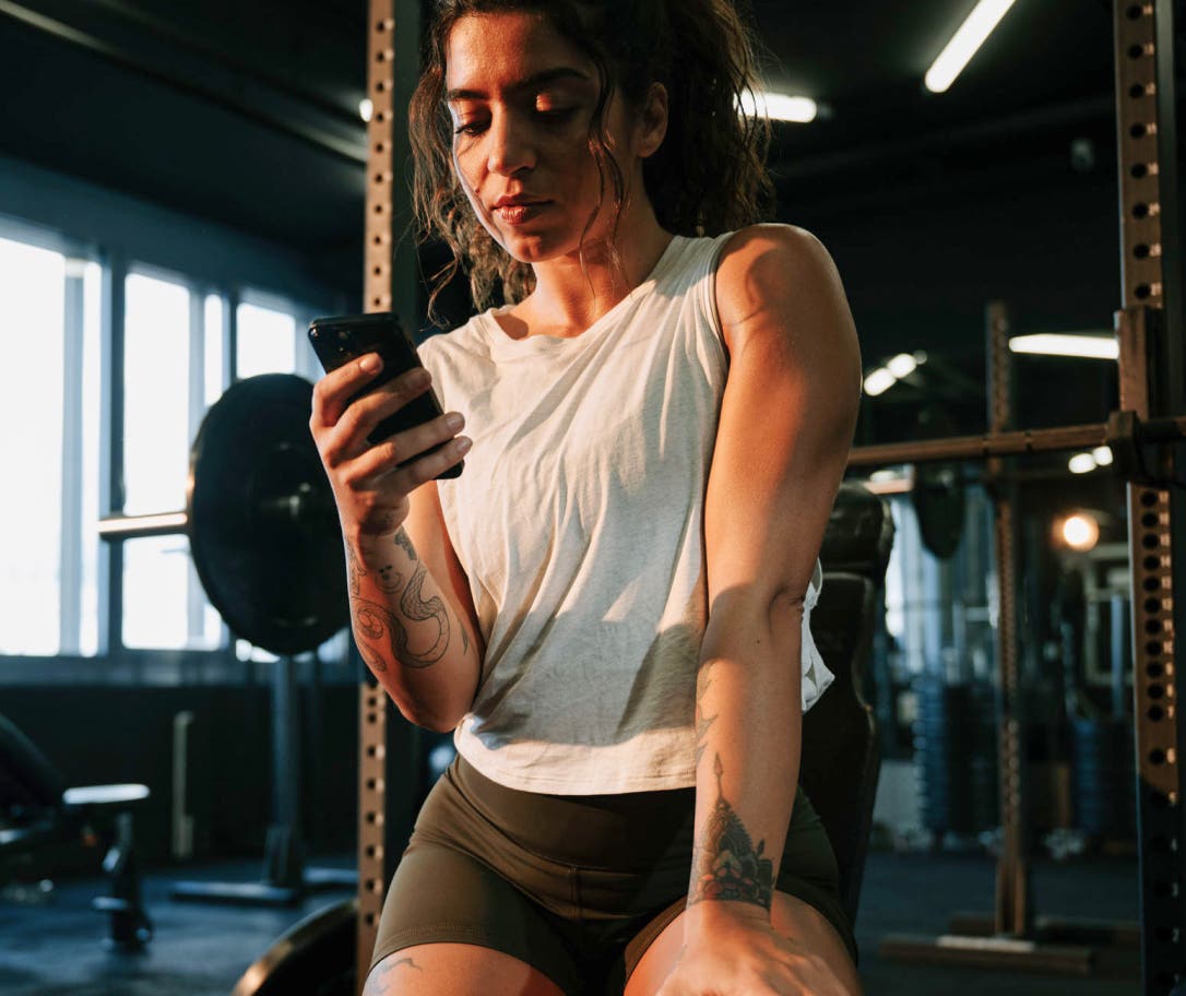 athlete-using-phone.jpg