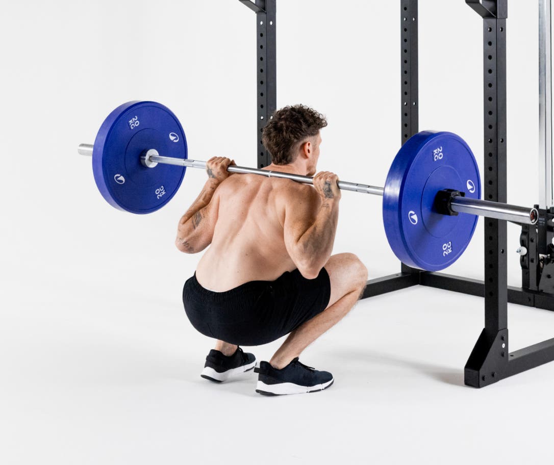 barbell-squats-for-strong-knees.jpg