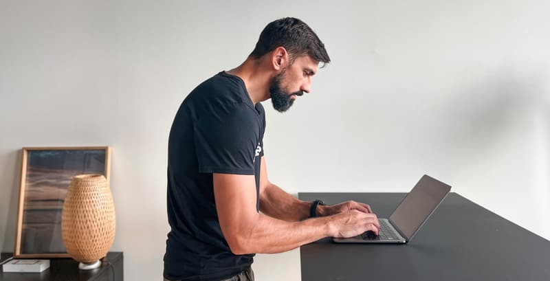 fixing-rounded-shoulders-header.jpg
