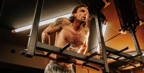 Header triceps-workout-outdoor-dips.jpg