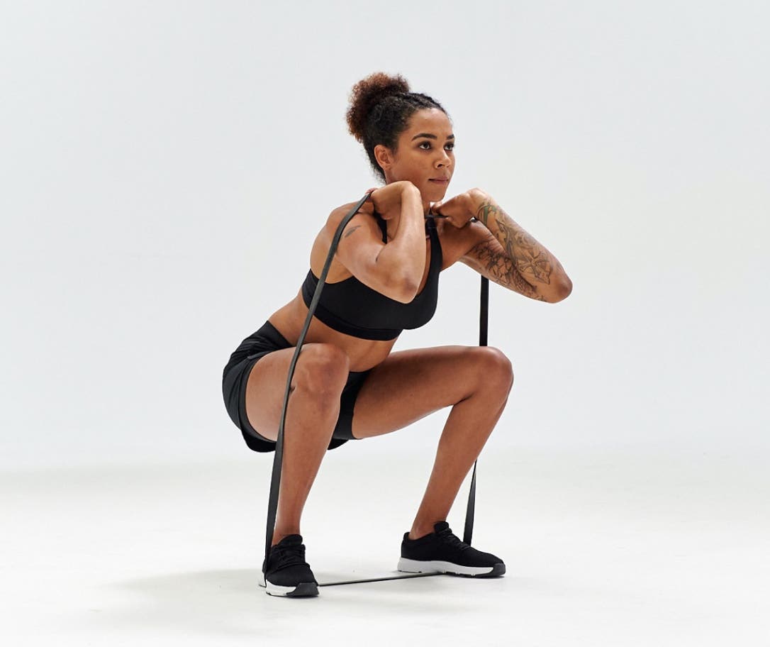 freeletics-band-squats.jpg