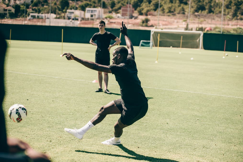 Como jogadores de futebol podem evitar lesões com o Freeletics