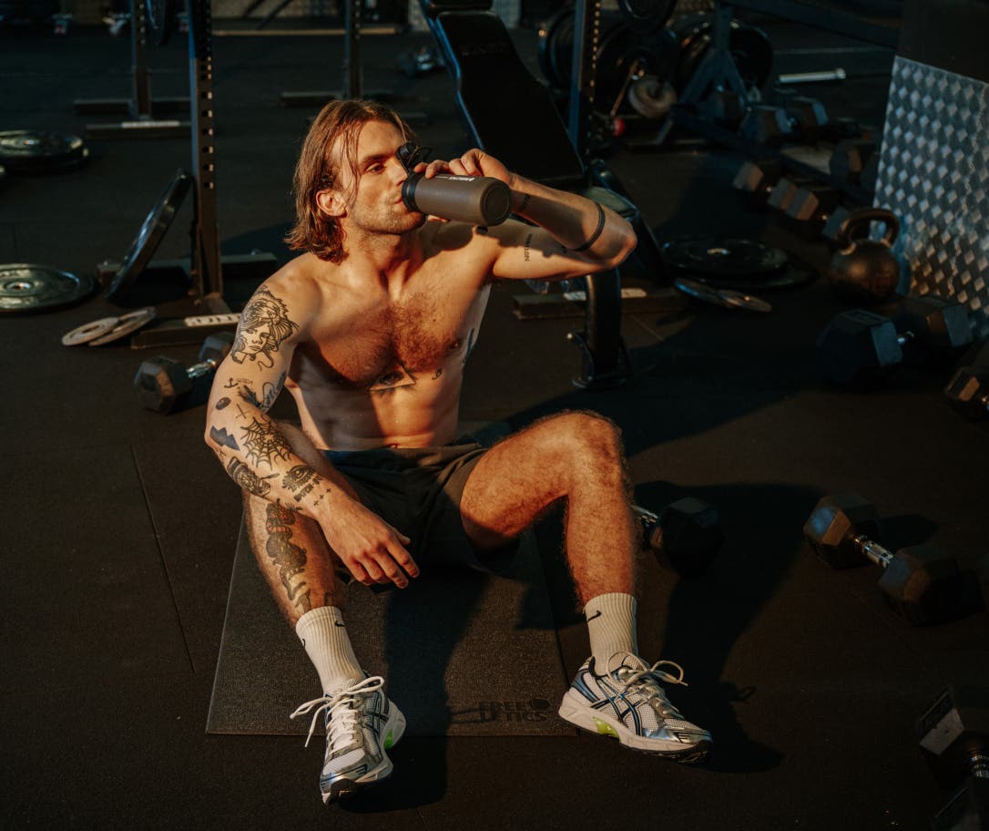 hydrate-during-summer-workouts.jpg