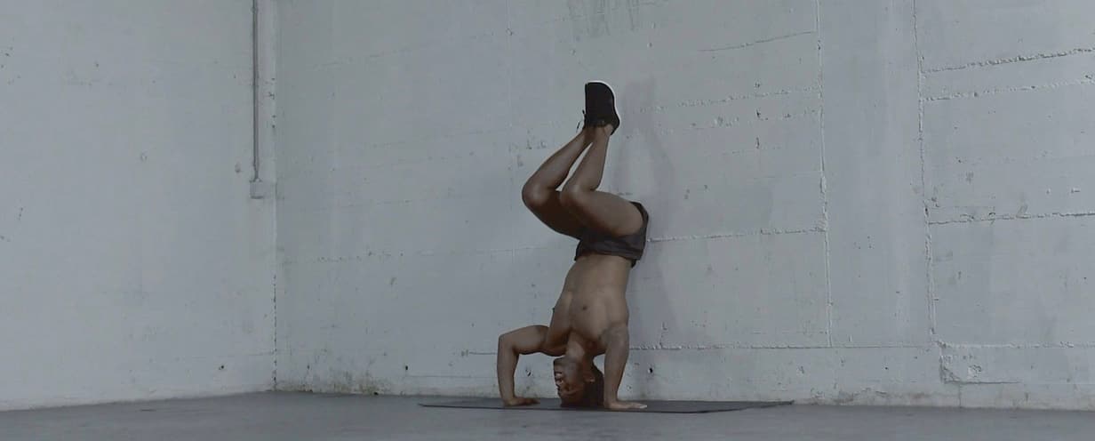 Handstand_Push-ups.jpeg