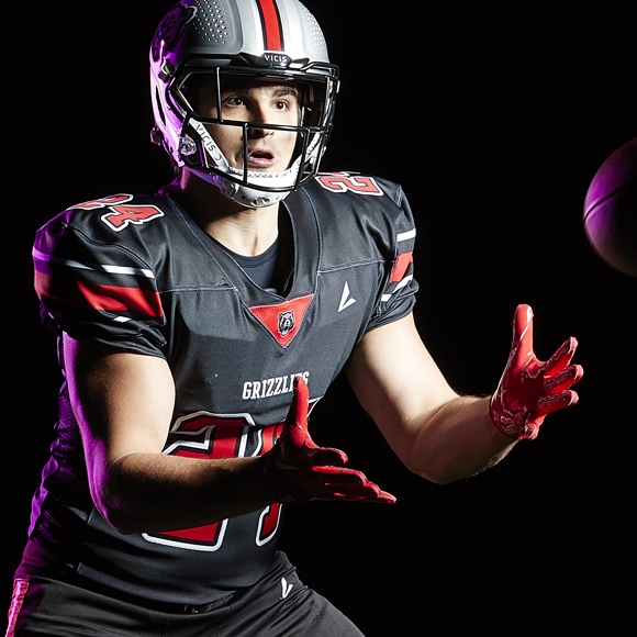 victory_fb_580x580_uniforms_re