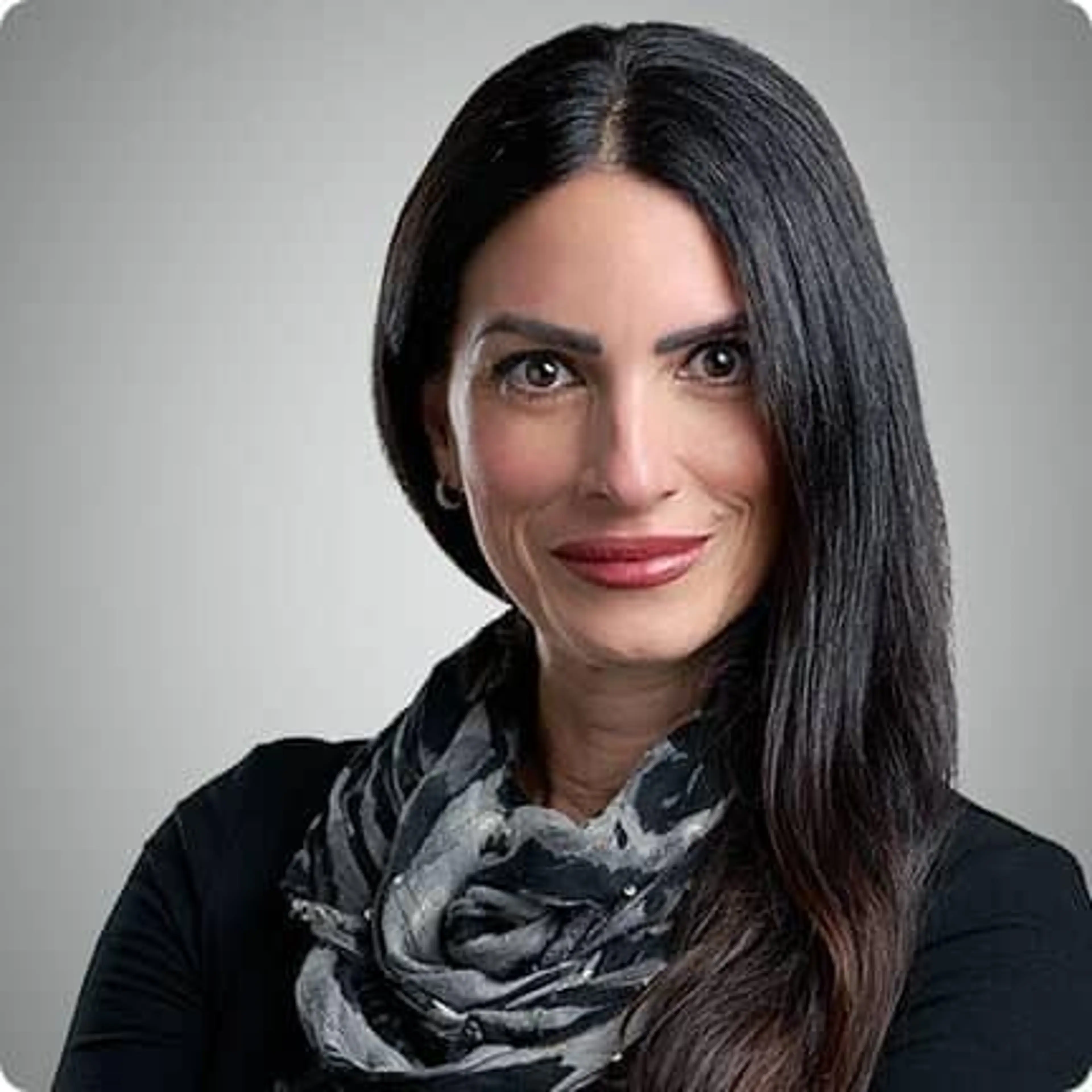 Leadership - Arlyn Kalinski Headshot