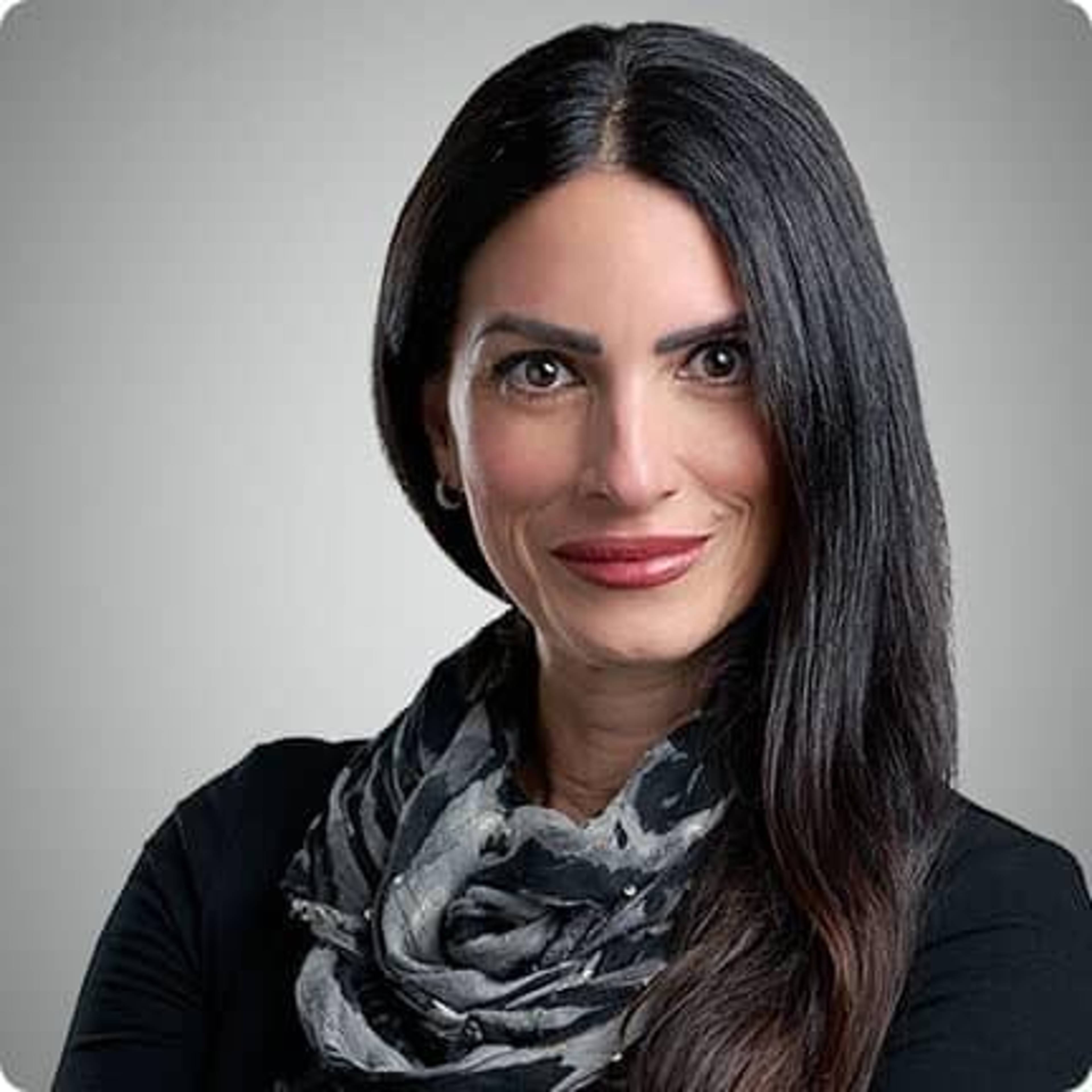 Leadership - Arlyn Kalinski Headshot