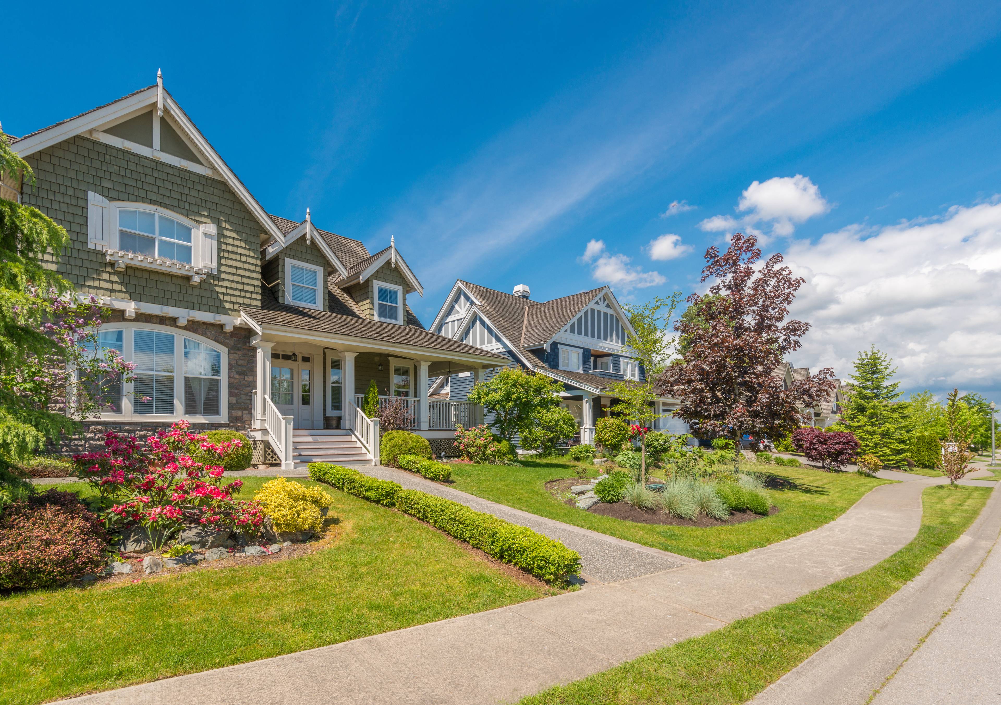 Refinances surge on mortgage rate drop