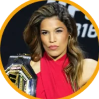 Julianna Peña