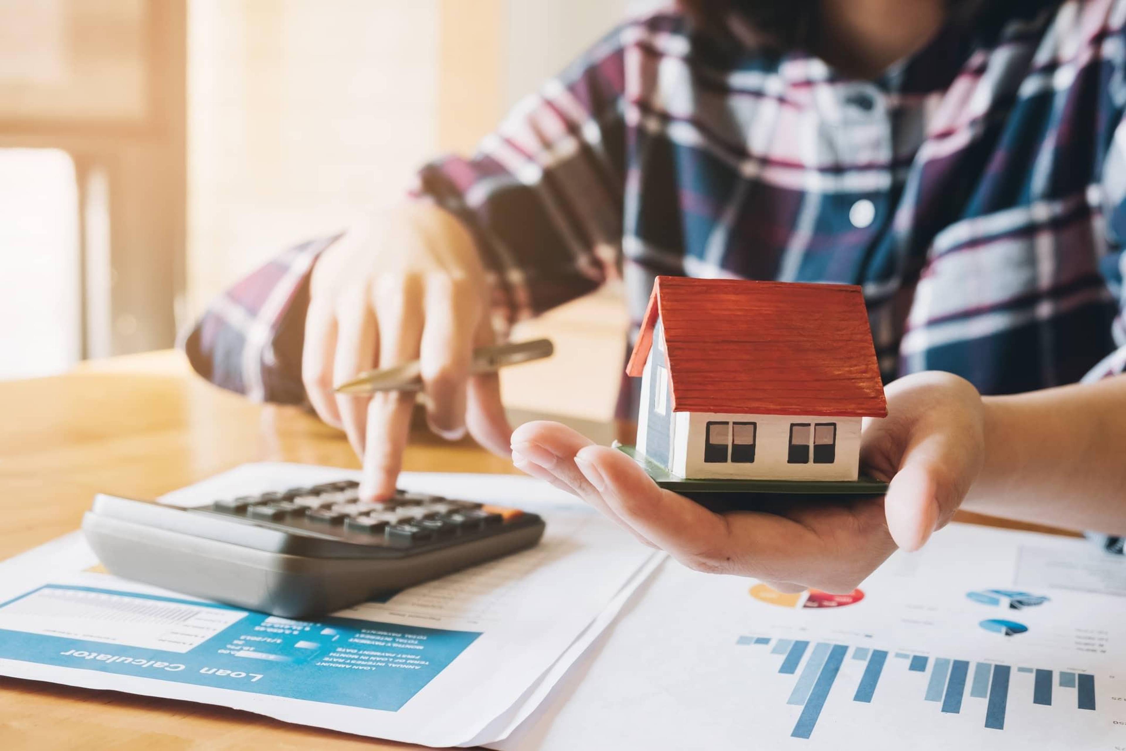 What Are the Costs of a Mortgage Refinance