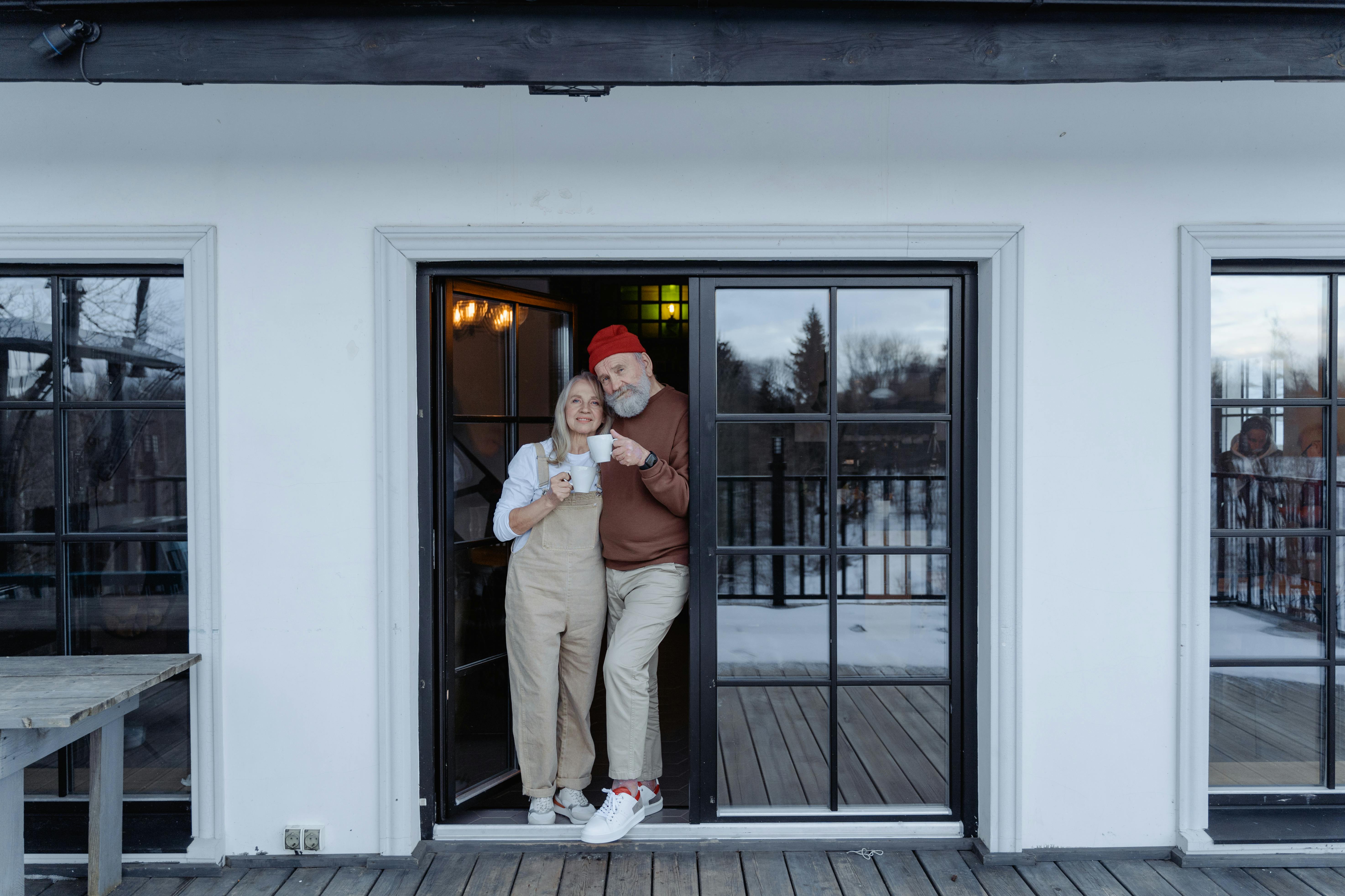Couple considering a reverse mortgage