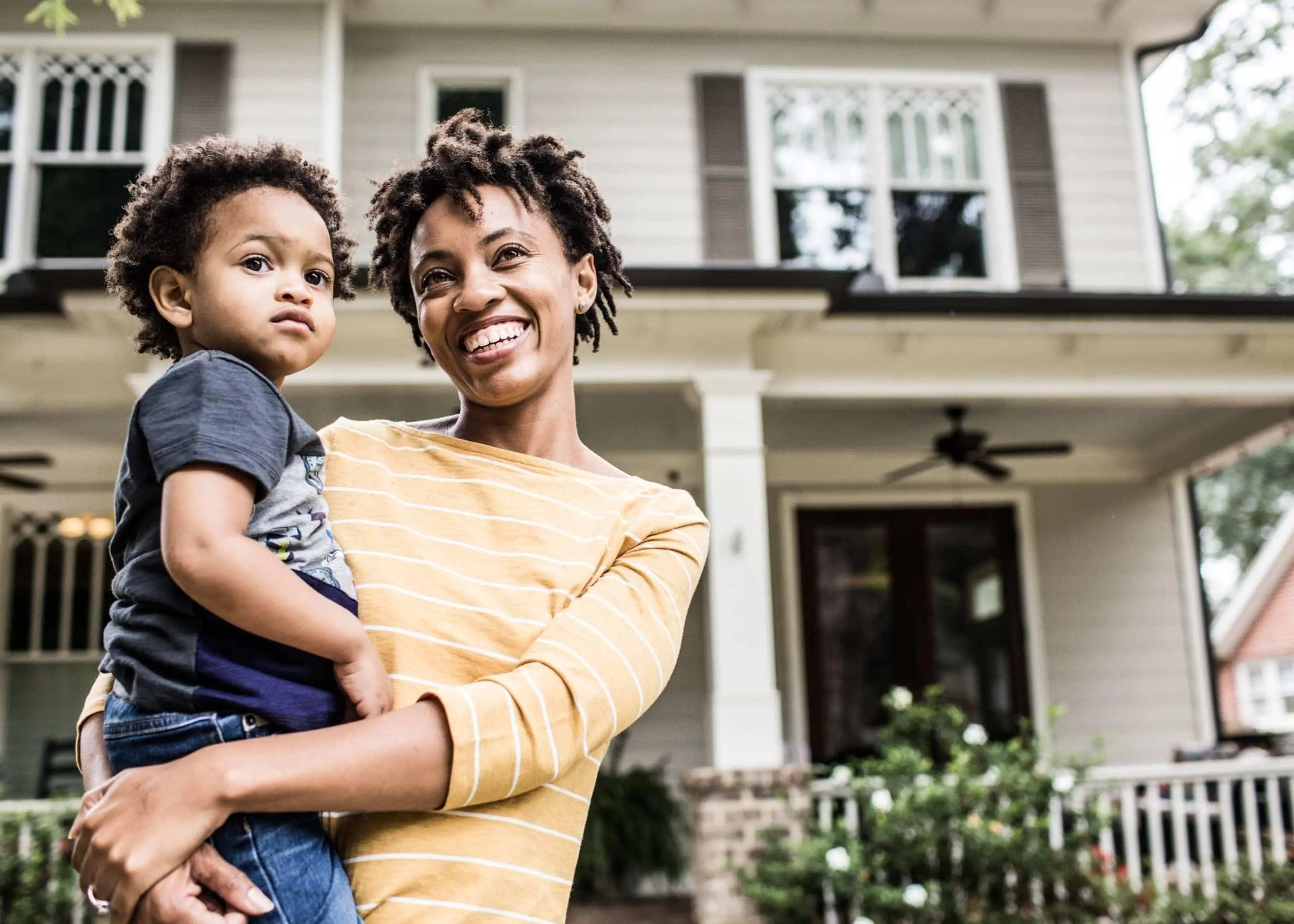 What are the biggest differences between 30-year and 15-year mortgages?