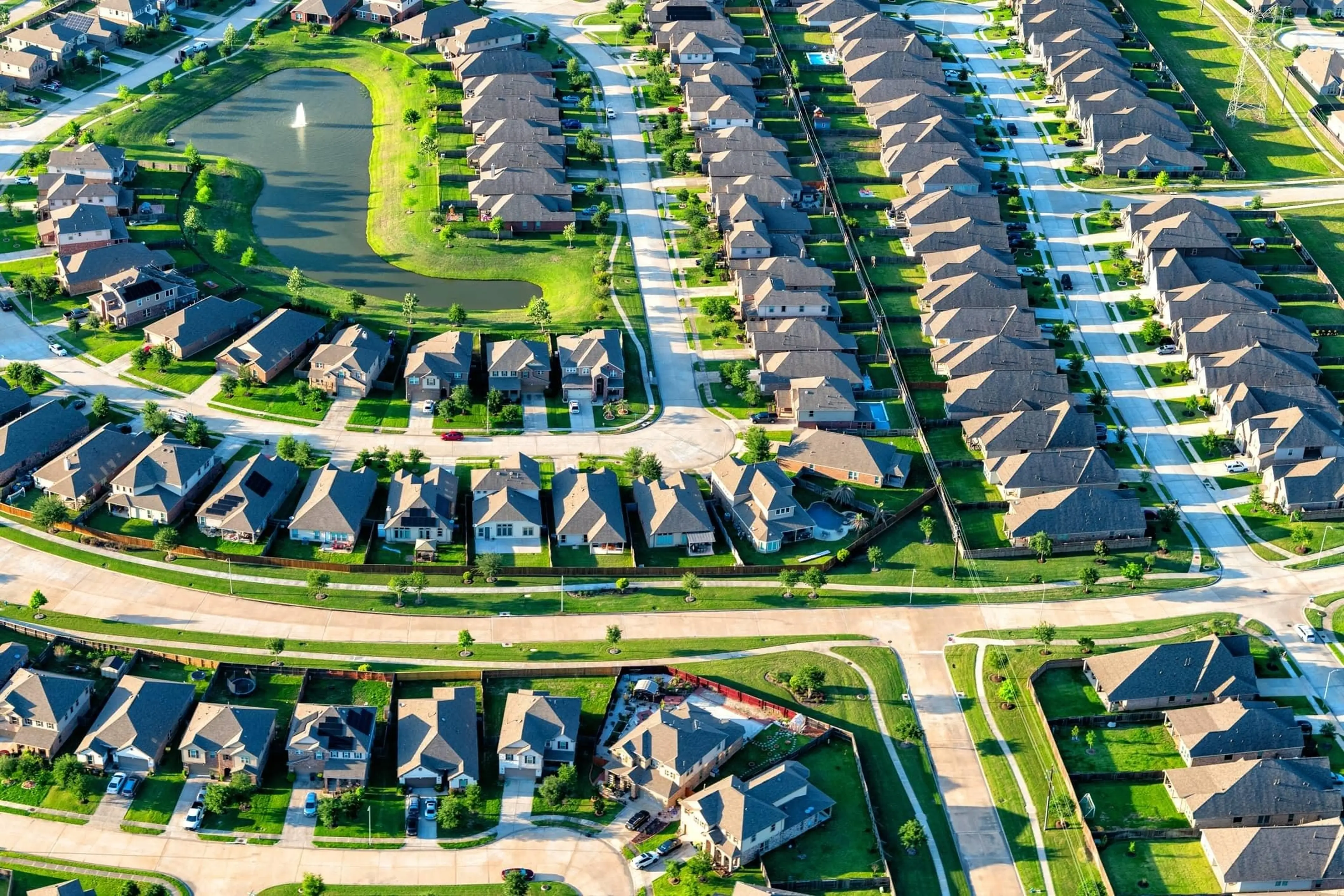 How much income & down payment is needed for a $400k home?