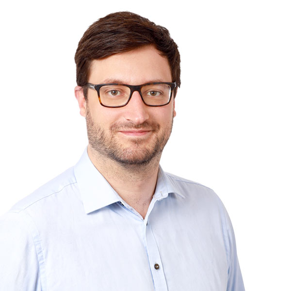 600X600-Nicolas-Ryan.jpg